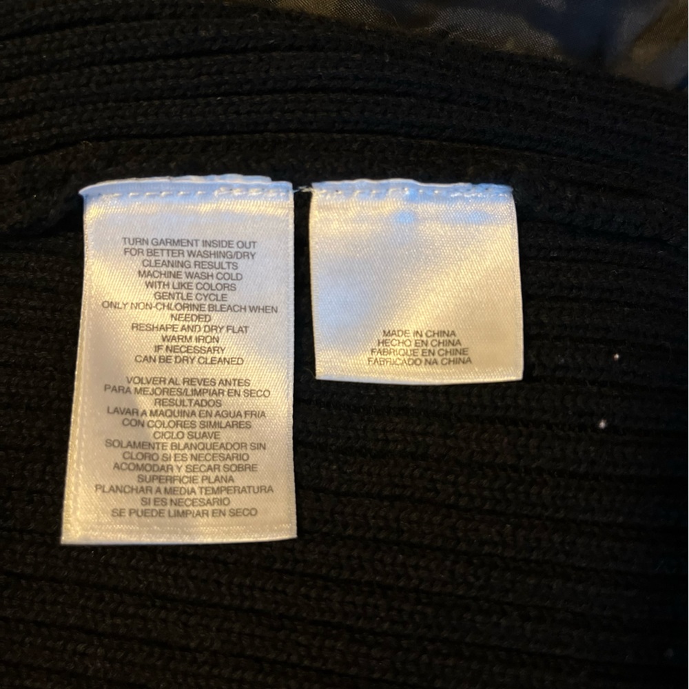 Jones New York Black Quilted Vest - Picture 8 of 8